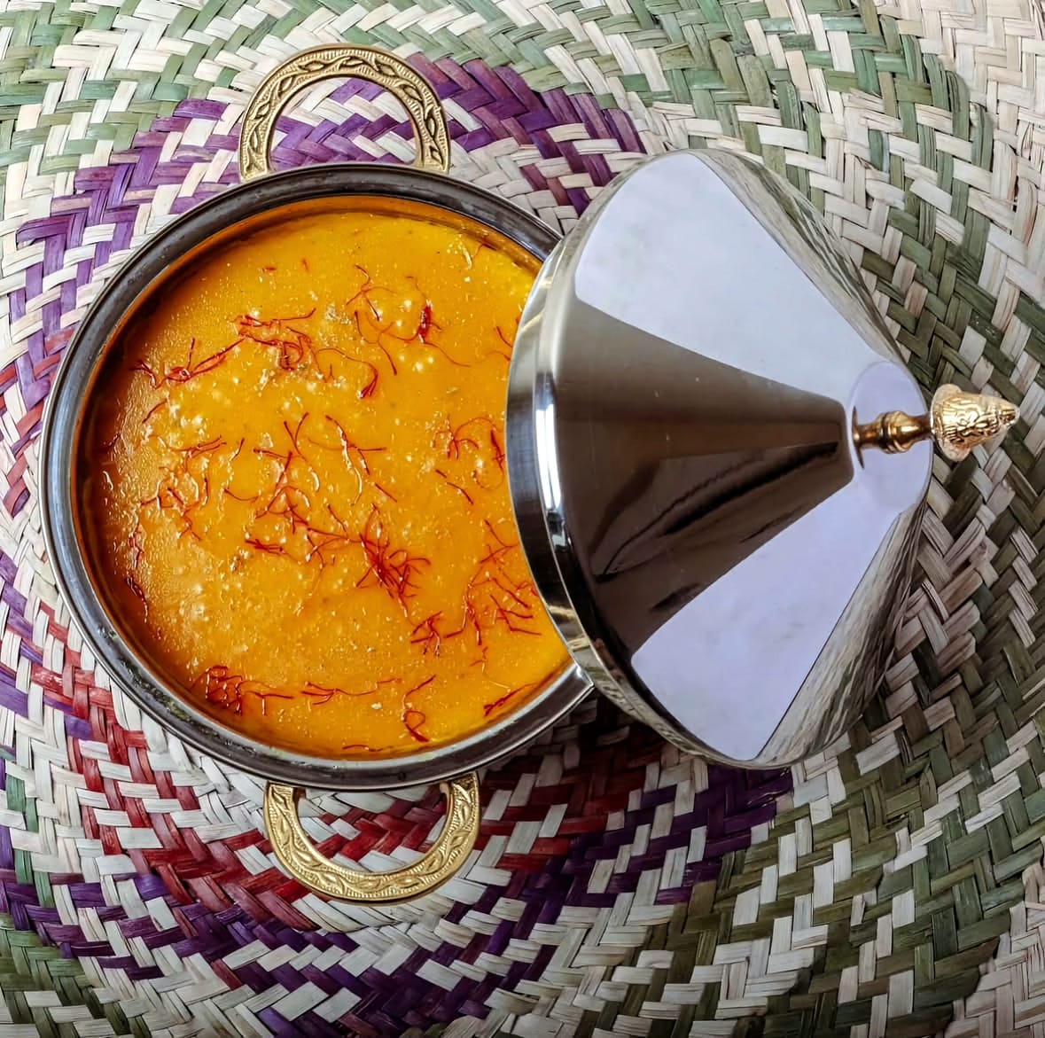 عصيدة إماراتية